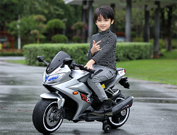 Children Electric Motorcycle Ride On Toy R15
